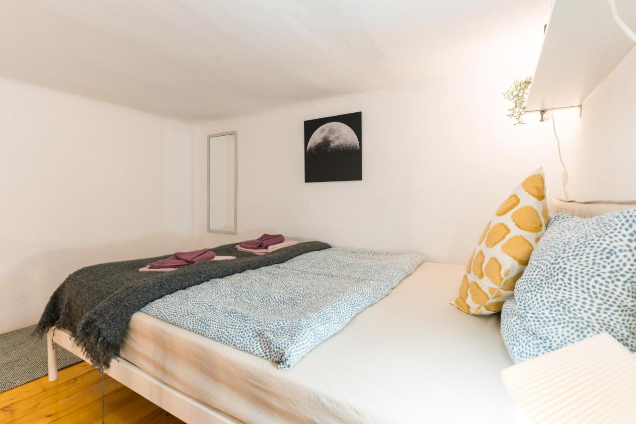 Lovely Little Loft Studio In The Heart Of Budapest Exterior foto